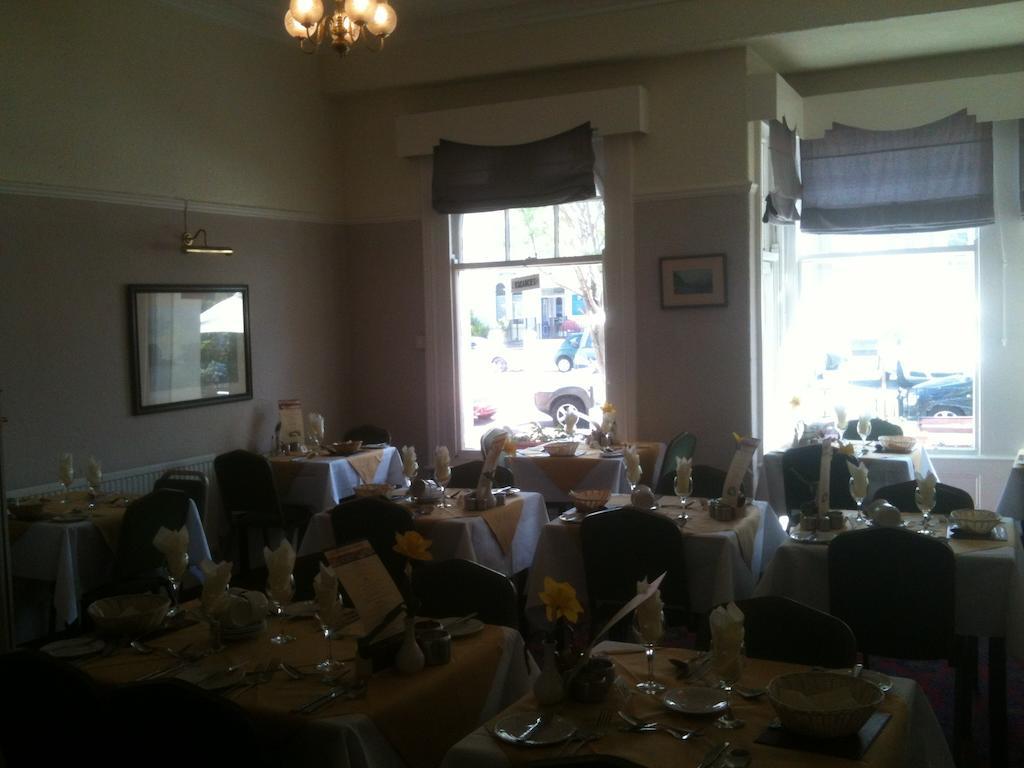 Grand Ash Hotel Llandudno Buitenkant foto