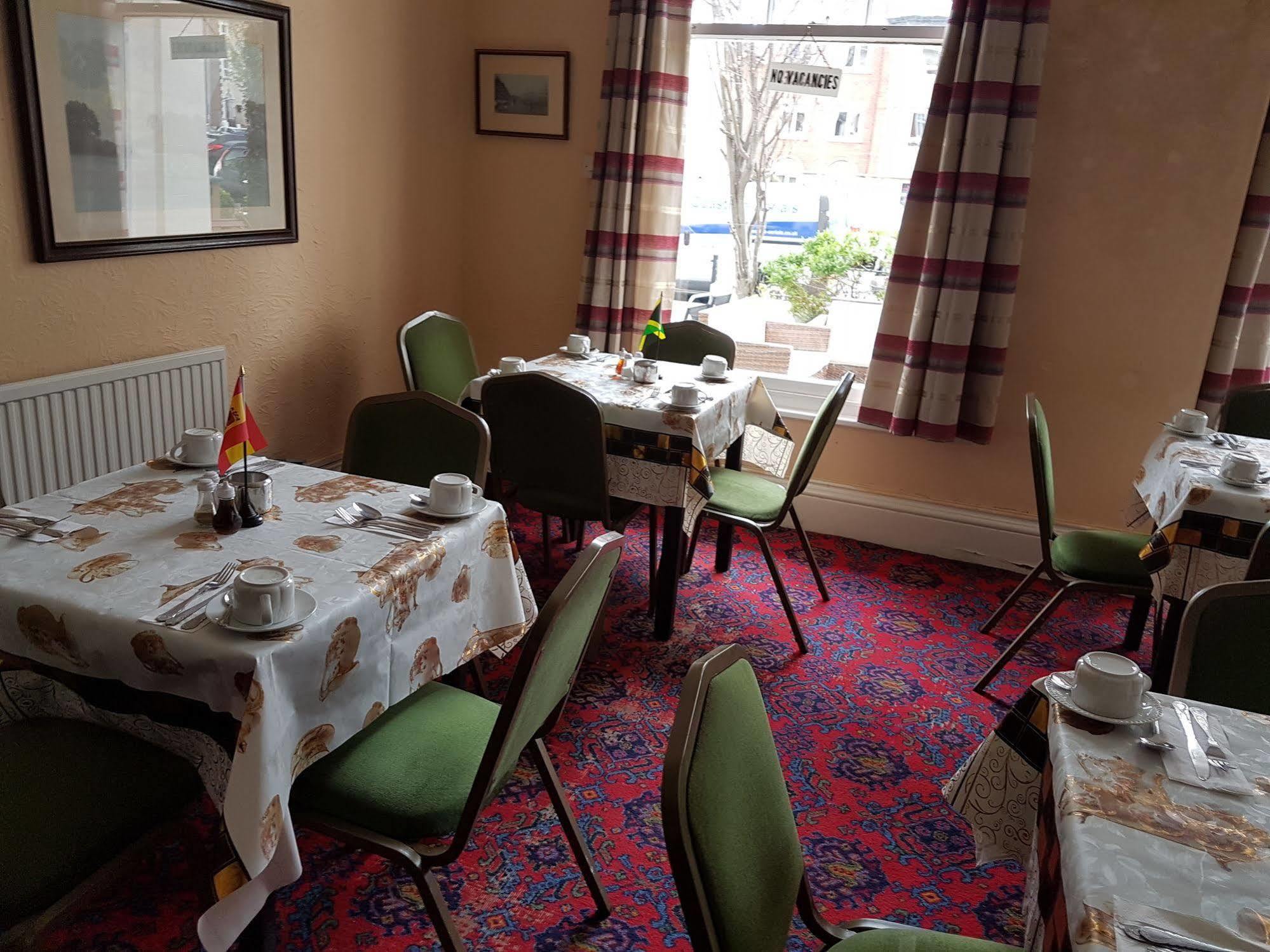 Grand Ash Hotel Llandudno Buitenkant foto
