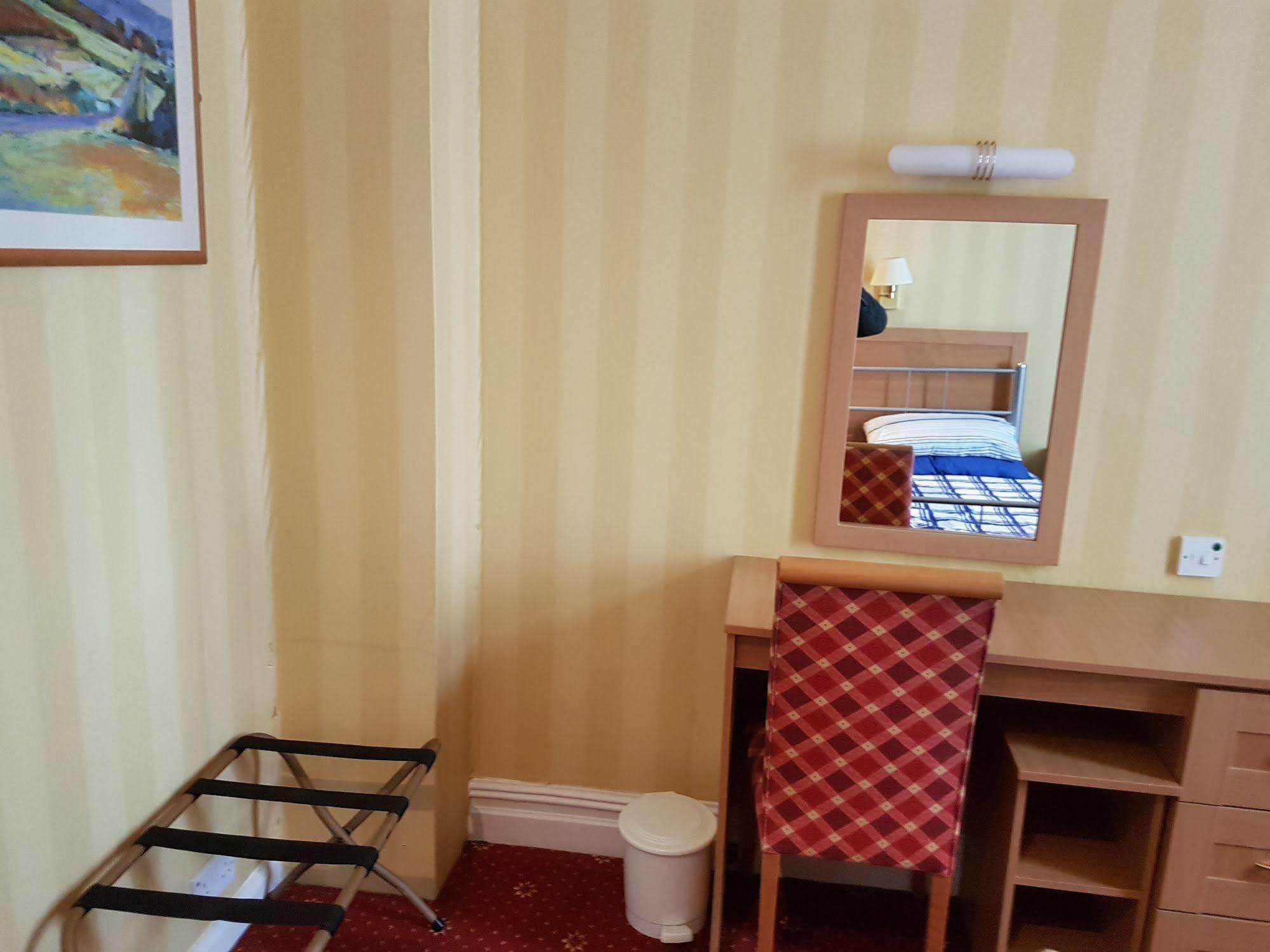 Grand Ash Hotel Llandudno Buitenkant foto