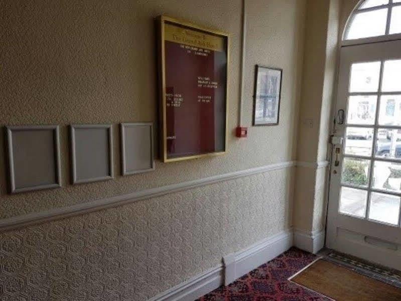 Grand Ash Hotel Llandudno Buitenkant foto